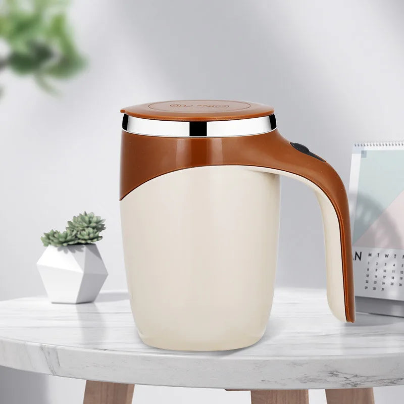 Tasse à café avec mélangeur magnétique automatique portable rechargeable