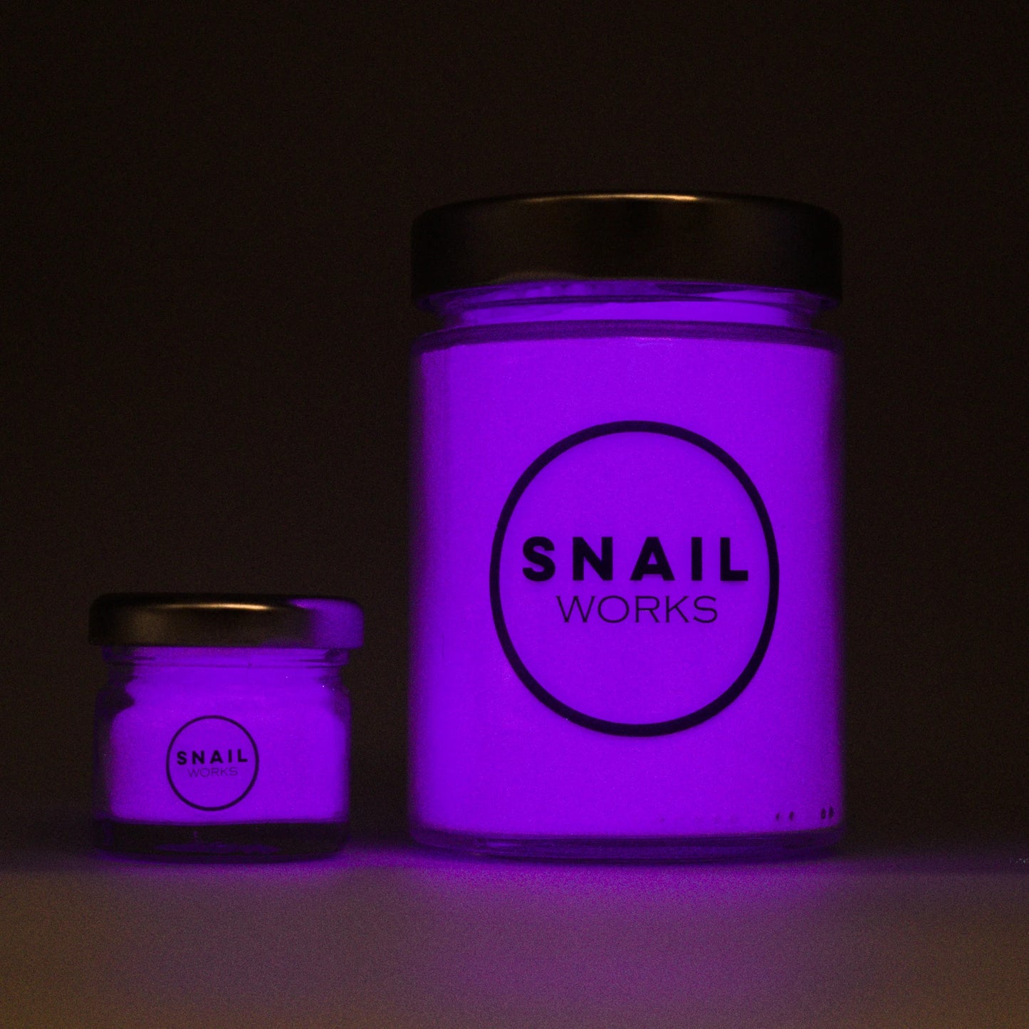 Poudre phosphorescente, poudre d'aluminate de strontium